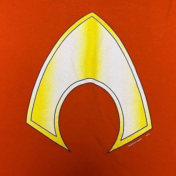 Graphitti Aquaman Symbol Men’s Orange Shirt - Picture 3 of 6